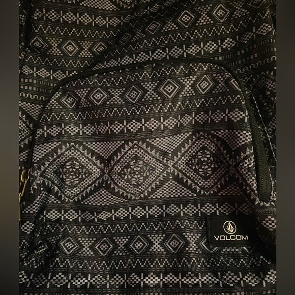 Volcom backpack, Beachy Tribal Dark Grey, NWOT - Picture 2 of 6